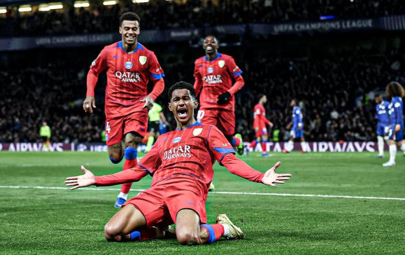 巴黎替补球员马尤卢破门 创欧冠历史替补进球纪