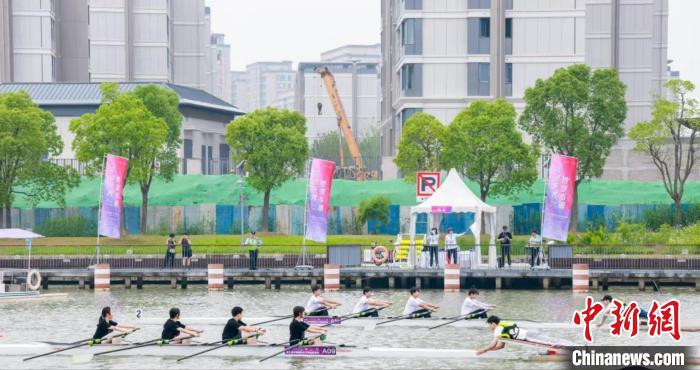 第三届中国国际女子赛艇精英赛上海奉贤金汇港