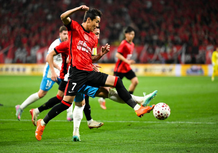 成都蓉城迎战北京国安冲