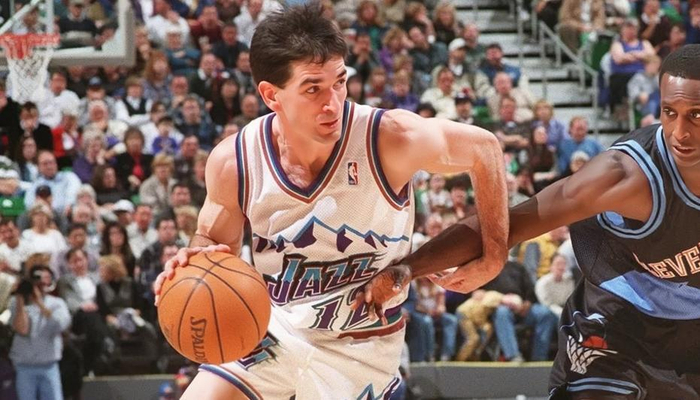 勒布朗·詹姆斯41岁再进季后赛 追平历史19次纪录