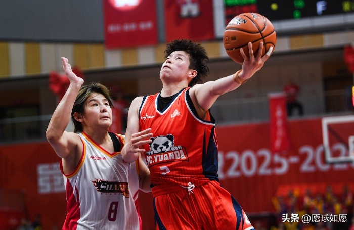 四川女篮客场逆转山西女篮 王思雨末节爆发助队